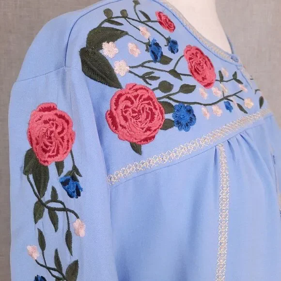 Women's Floral Embroidered Tunic Top Size Small Pleated CottageCore Blue - Picture 5 of 16